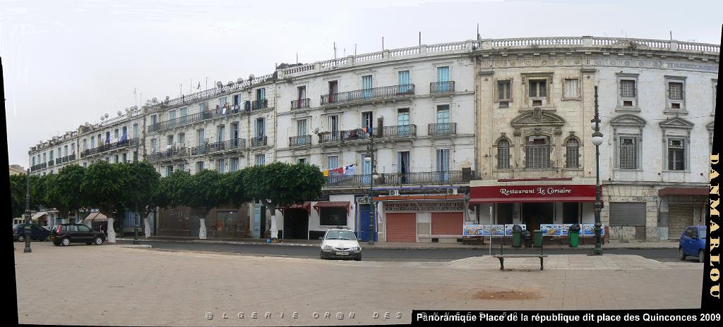 ORAN 2009 PLACE DE LA REPUBLIQUE.jpg